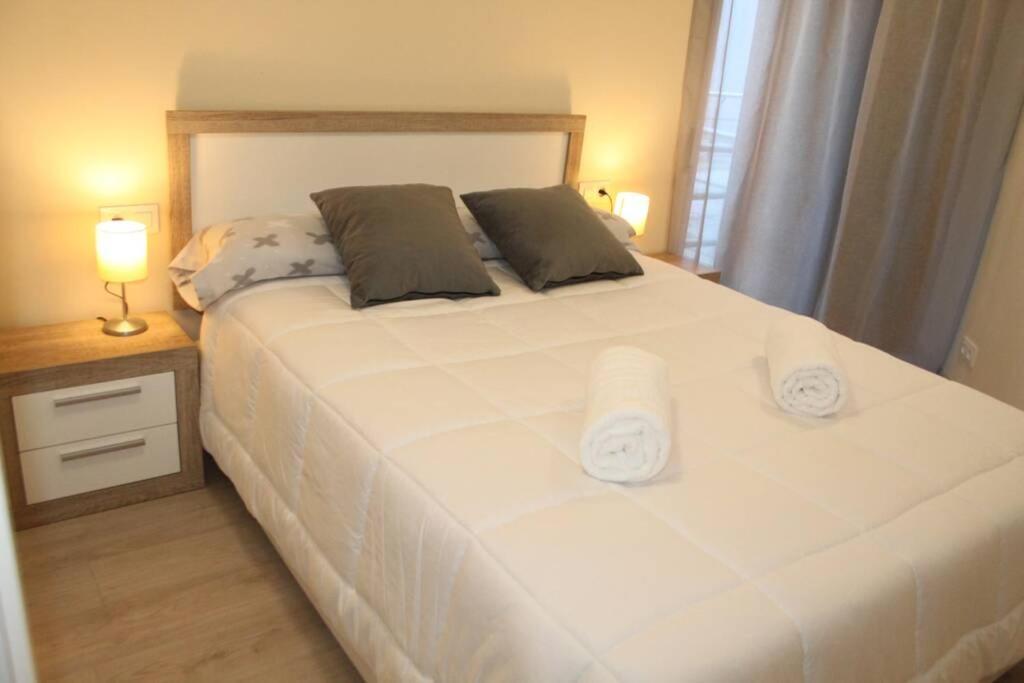 Nuevo Y Acogedor Apto En Vielha-Betren. Con Garaje Appartement Buitenkant foto